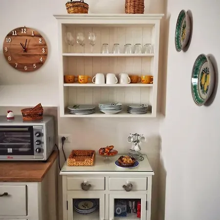 Etesia Vacation * Aci Trezza